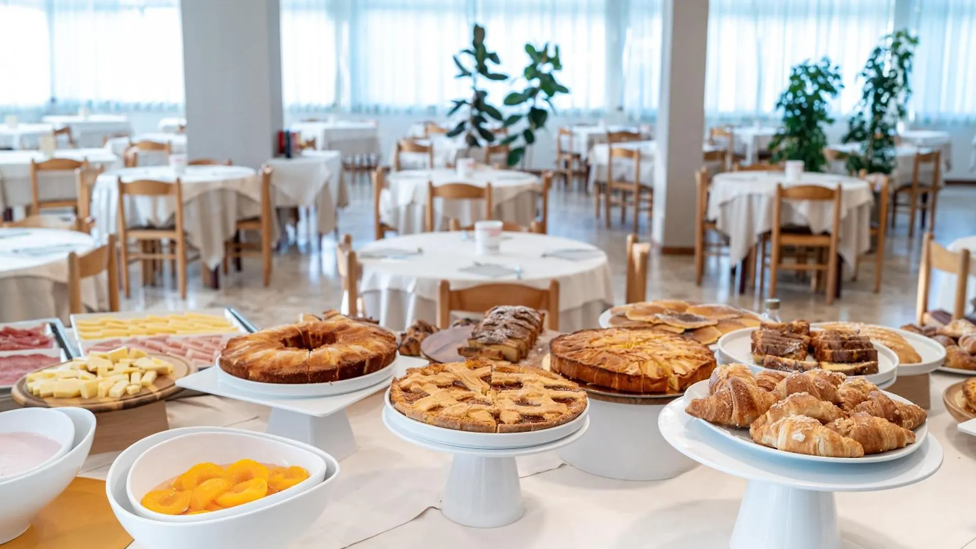 Miomar Beach Hotel Cesenatico 3*,  Italy